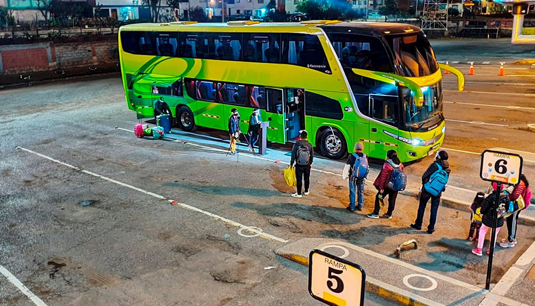 Bus Nocturno Cusco a Puno